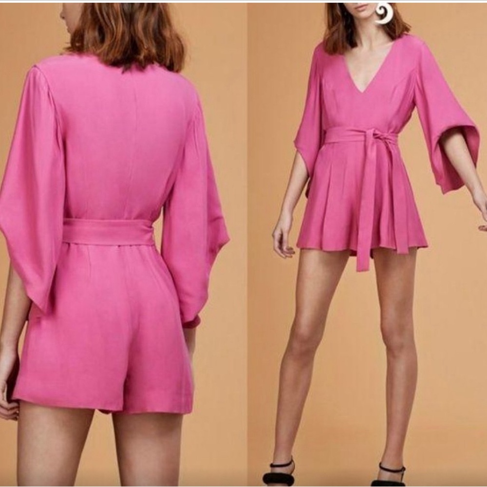 C/MEO Collective Pink Romper Size Small